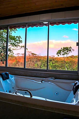 King Room with Spa Bath