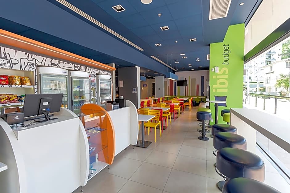 Ibis Budget Blumenau