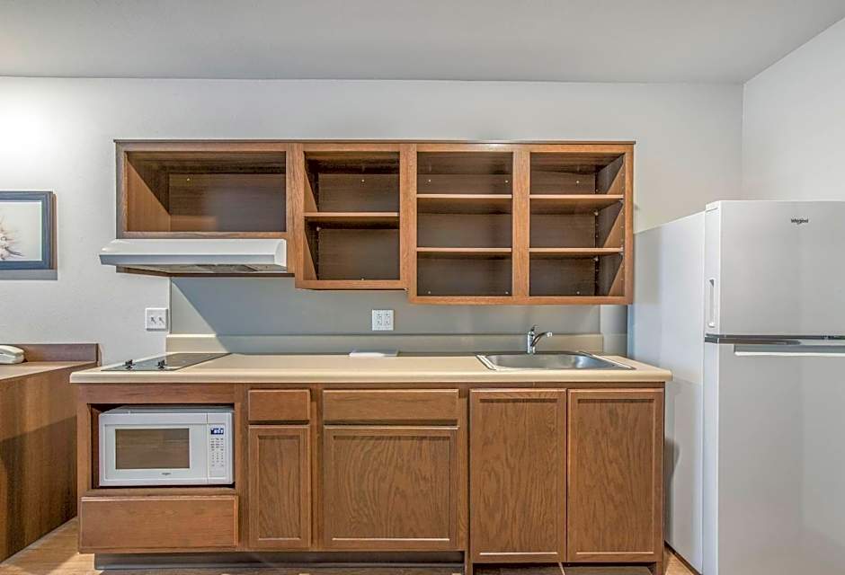 WoodSpring Suites Chicago Midway