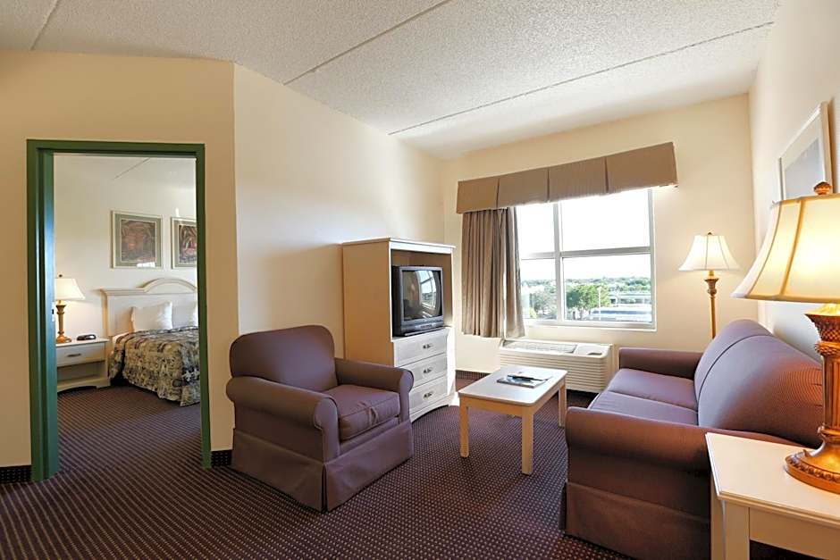 Allure Suites of Fort Myers