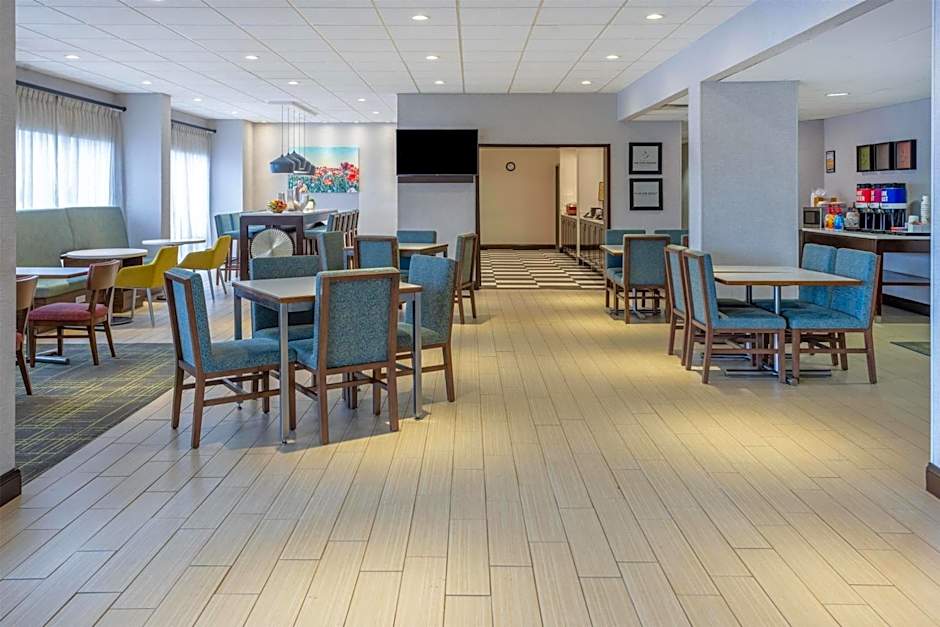 Hampton Inn By Hilton Dover
