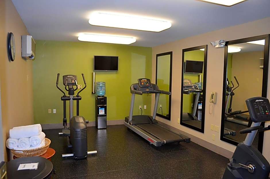 Country Inn & Suites by Radisson, Frederick, MD