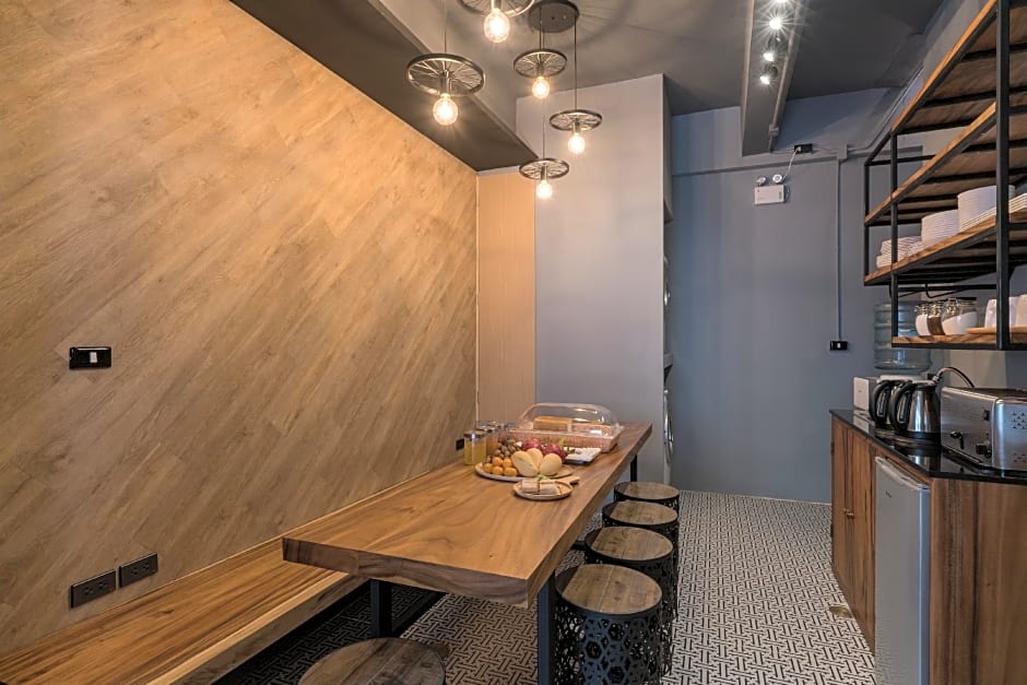 Sleep Box Patong Hostel