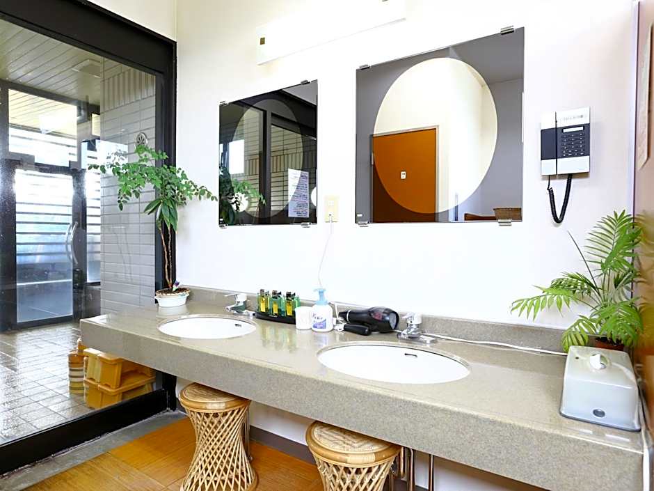 Chino Sky View Hotel