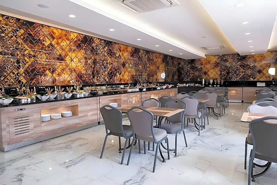 Duqqan Deluxe Hotel