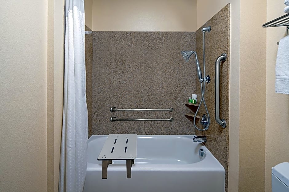 Holiday Inn Oceanside Marina - Camp Pendleton Area By IHG