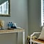 Room & Vespa Suite 4