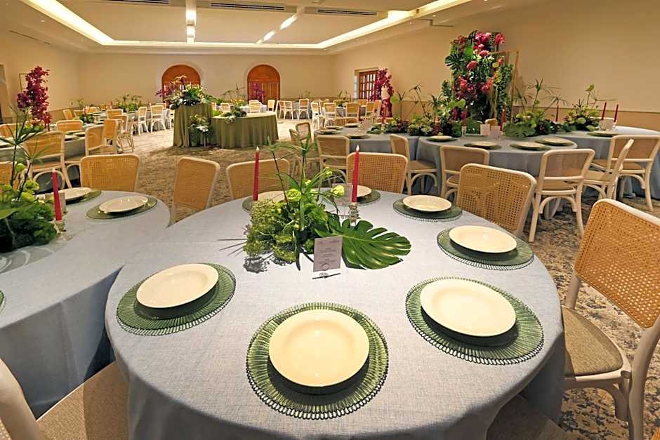 Holiday Inn Monclova By IHG