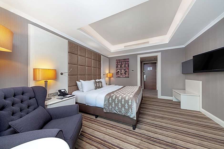 Dedeman Bostanci Istanbul Hotel & Convention Center