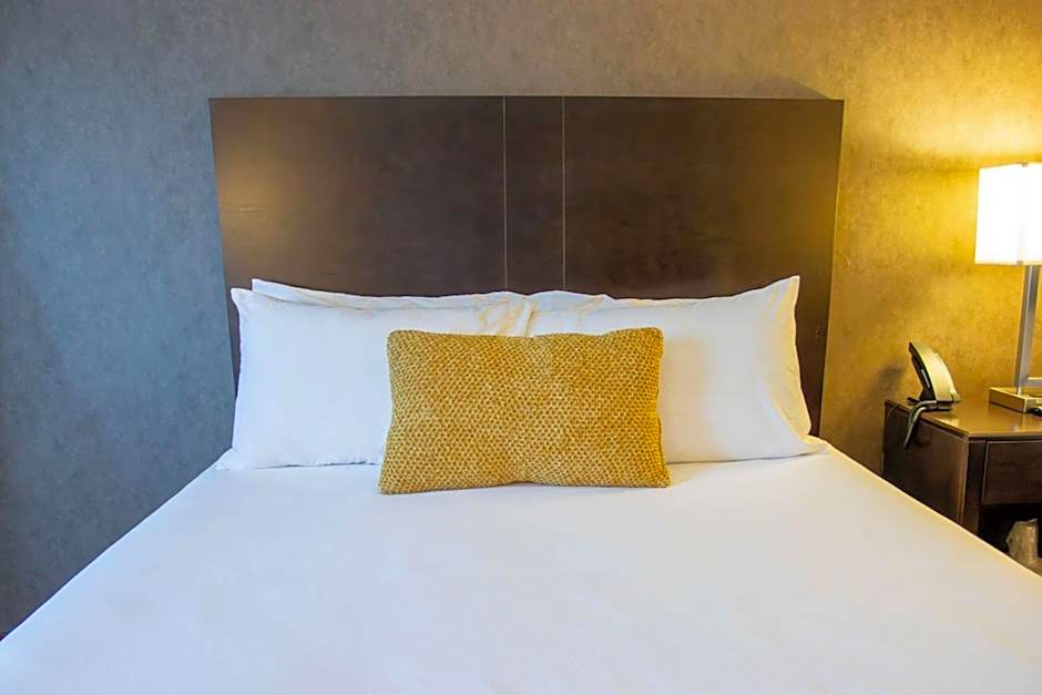 Country Inn & Suites by Radisson, Garden City, KS