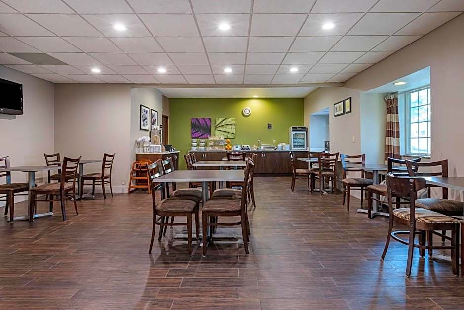 Sleep Inn & Suites Kalamazoo Southwest