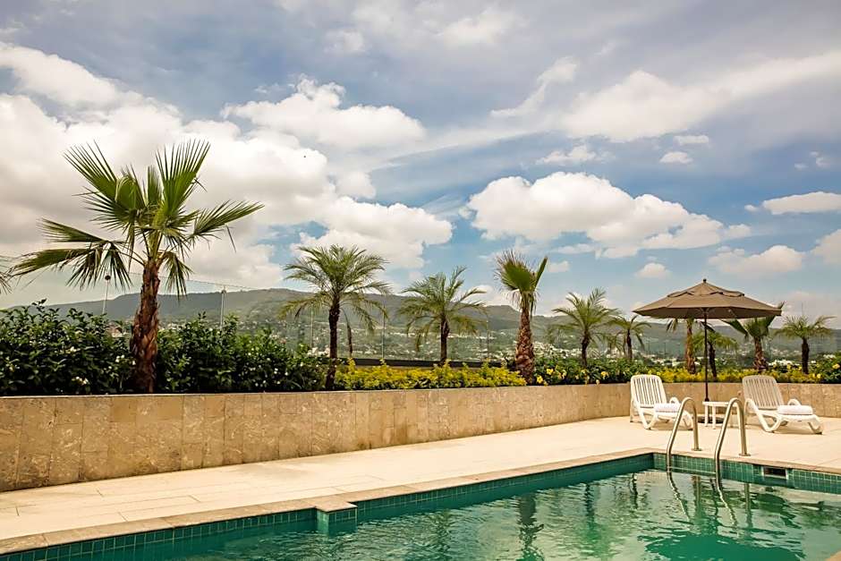 Fiesta Inn Tuxtla Fashion Mall