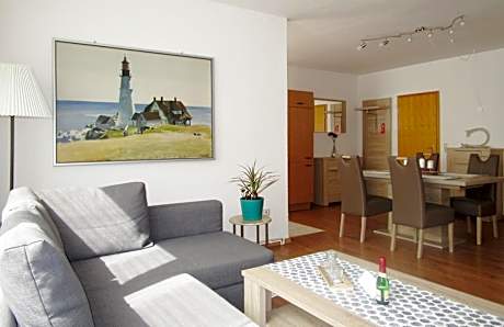 Two-Bedroom Apartment (4 Adults)