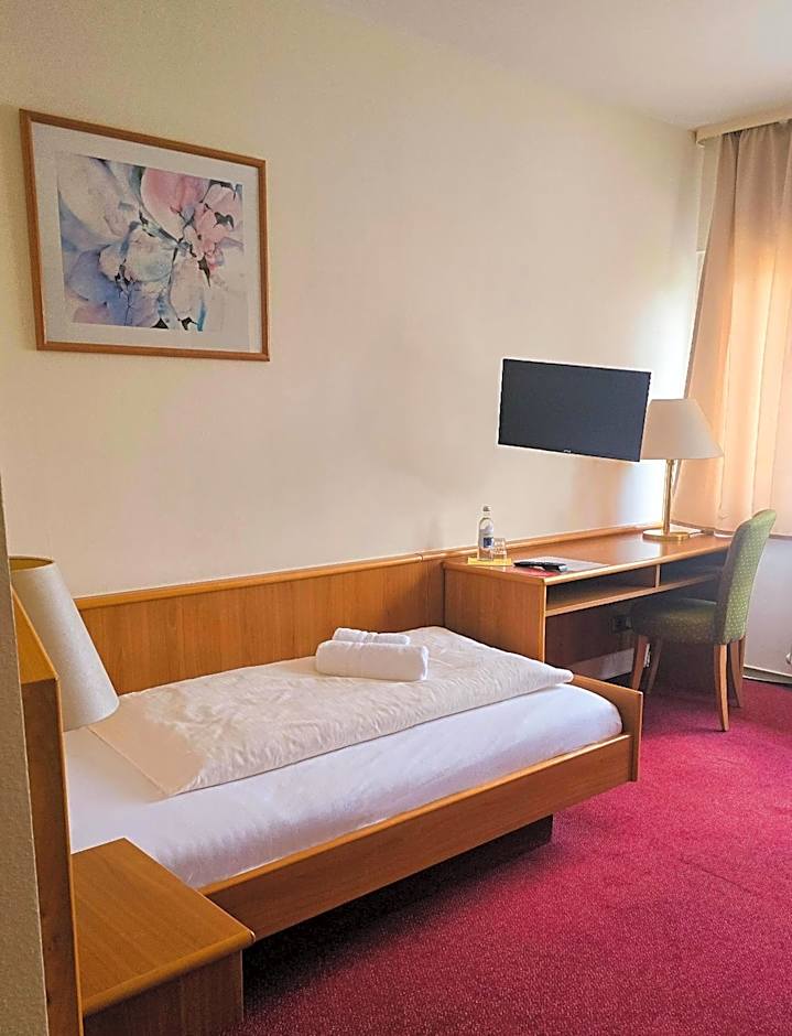 Hotel zur Moselbrücke