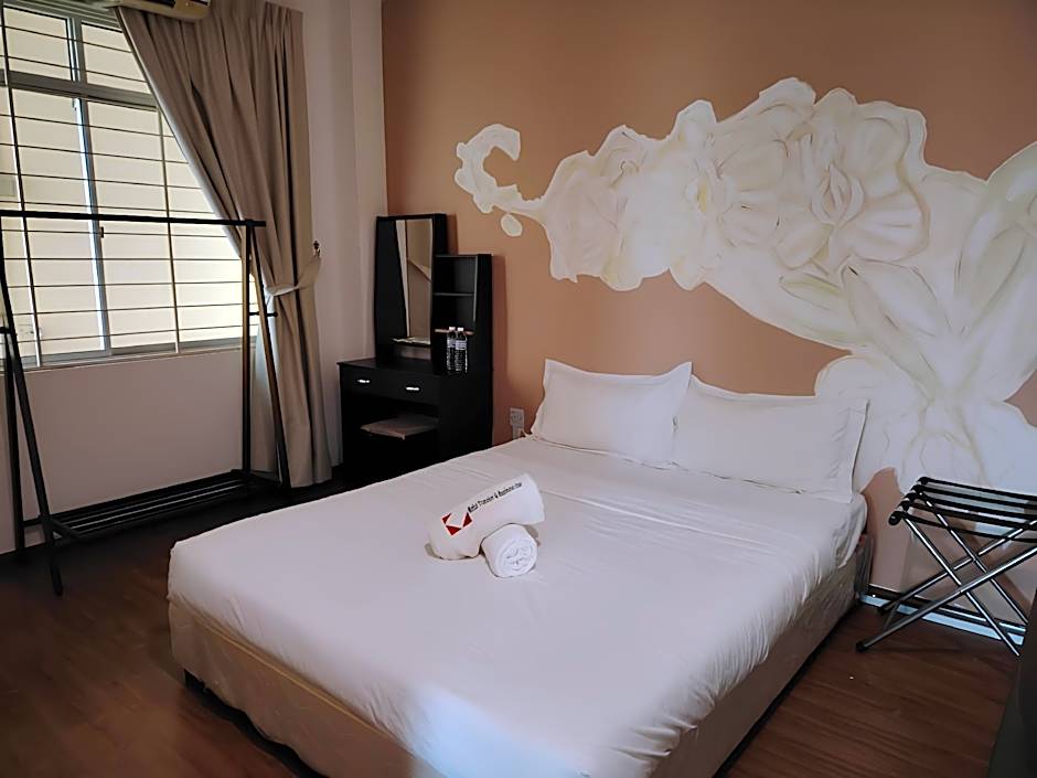 Natol Homestay - Kuching Home Penthouse Airport Road