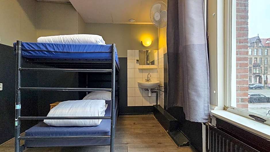 Hostel Cosmos Amsterdam