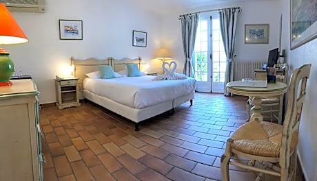 Double room-Superior-Private Bathroom-Terrace