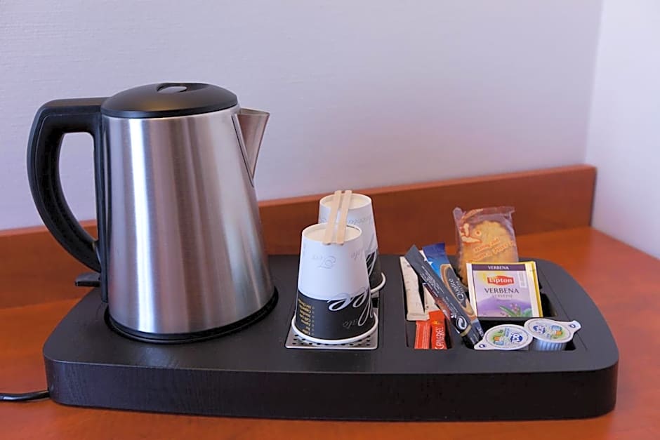 Alyss Saphir Cambronne Eiffel