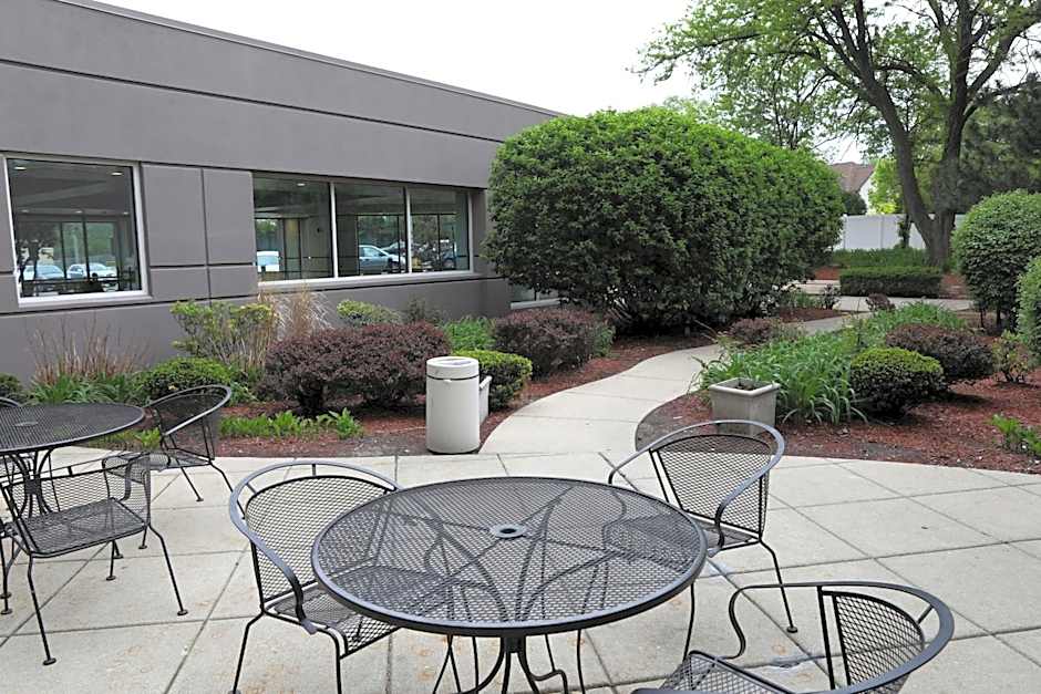 Holiday Inn Chicago/Oak Brook By IHG