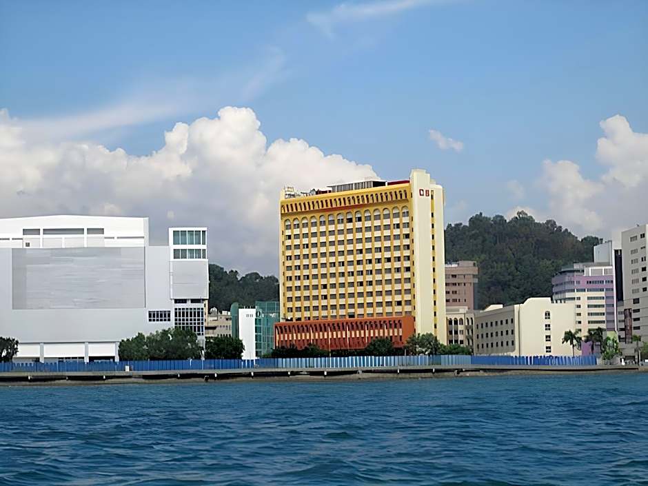 Gaya Centre Hotel