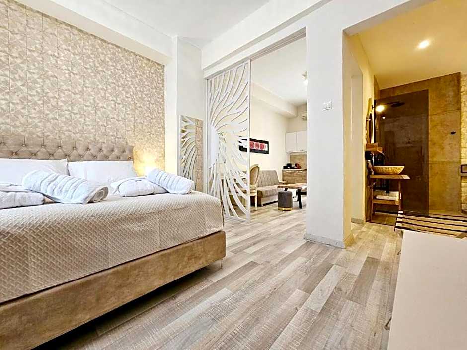 Golden City Center Suites