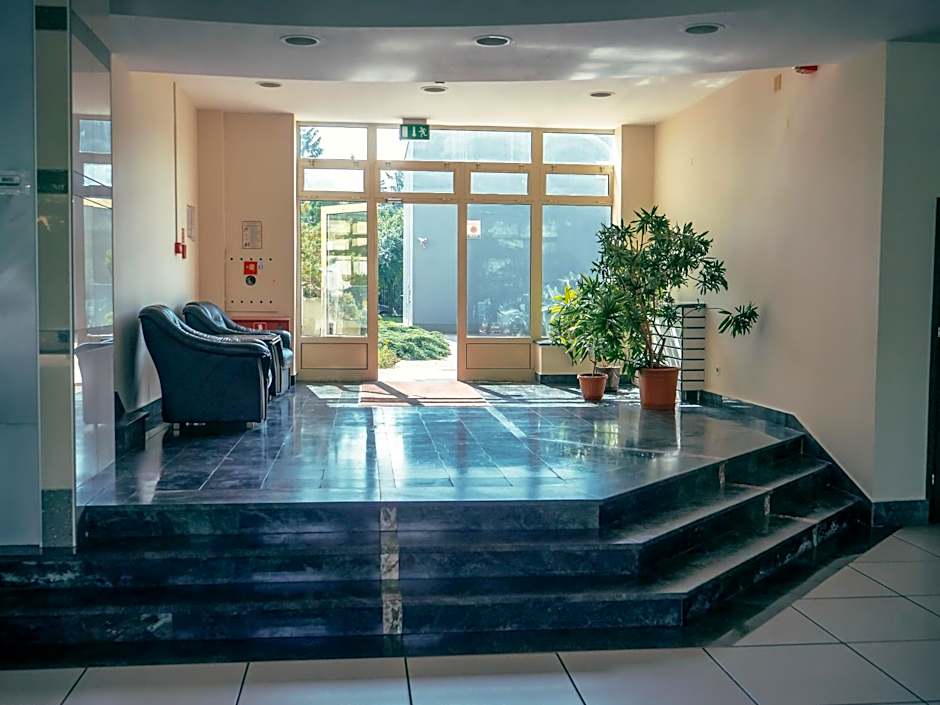 CKS Warszawa (Centrum Konferencyjno-Szkoleniowe CS Natura Tour)