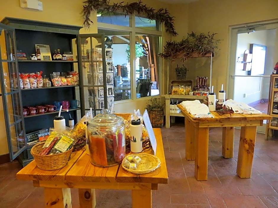 Cranberry Country Lodge