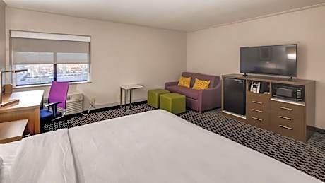 King Suite with Sofa Bed