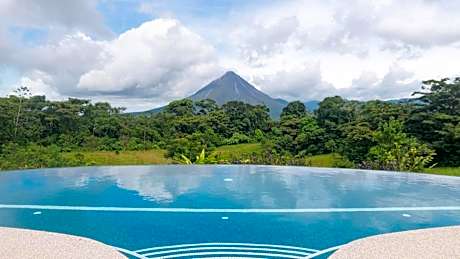 Hotel Arenal Lodge
