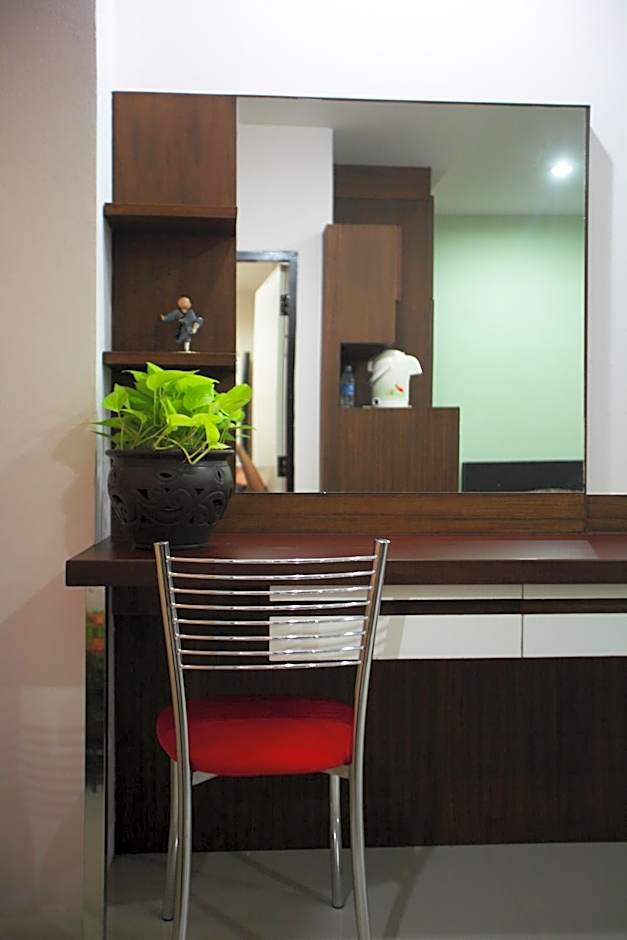 Photo 1 of 6 of Double Room