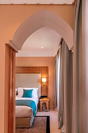 PRESTIGE SUITE DOUBLE BED, GARDEN VIEW
