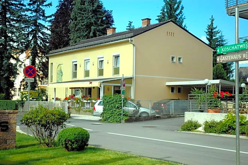 Gästehaus Pension Ria