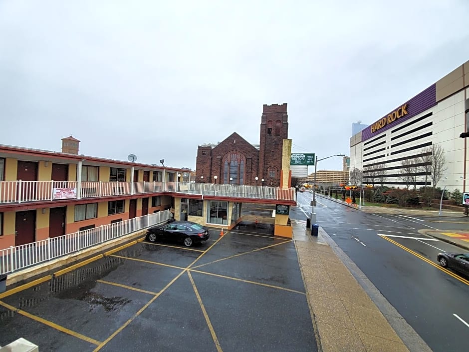 Atlantic Motor Inn Near Boardwalk