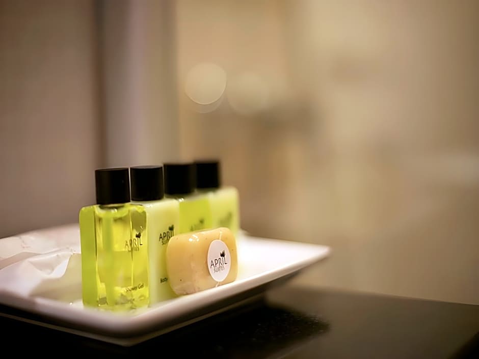 April Suites Pattaya