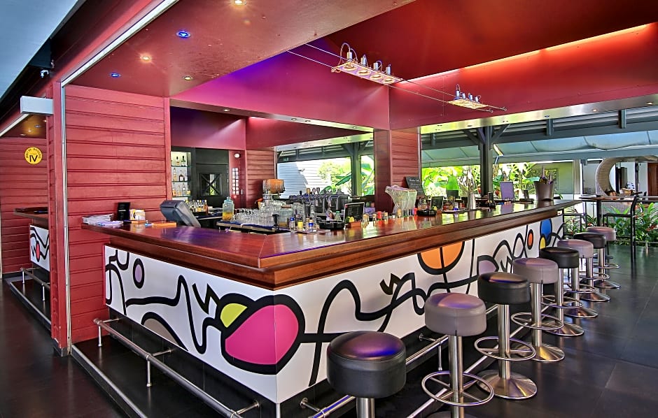 La Creole Beach Hotel & Spa