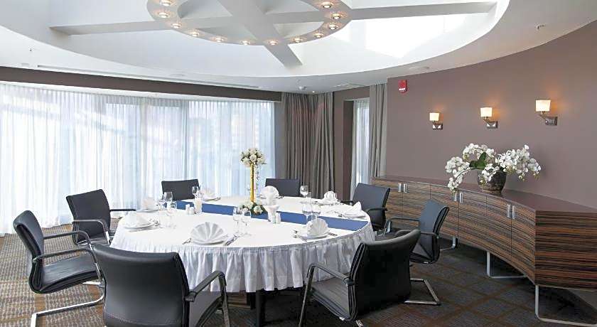 Holiday Inn Almaty By IHG