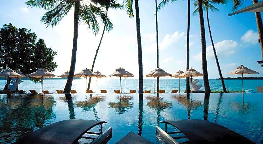 Sareeraya Villas & Suites