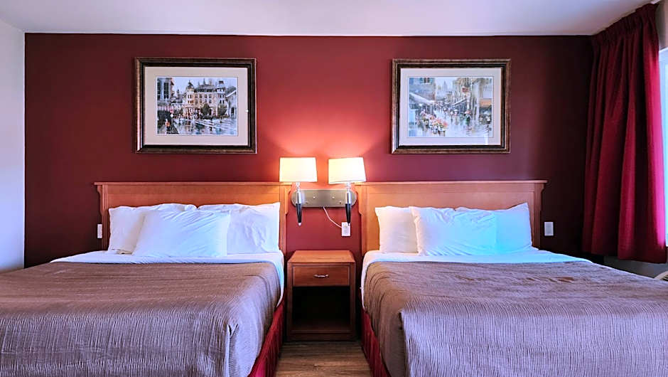 Sahara Courtyard Inn & Suites Osoyoos