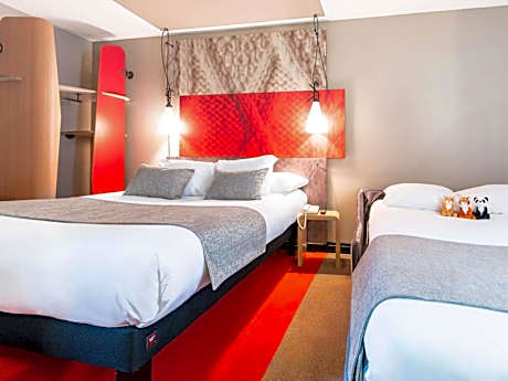 Executive Room with Queen Bed and Double Sofa Bed