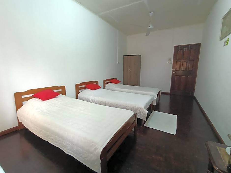 Mountain View Guest House KB