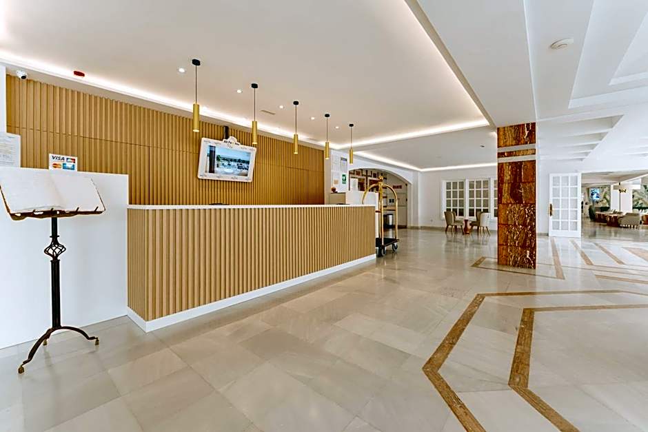 R2 Buganvilla Hotel & Spa