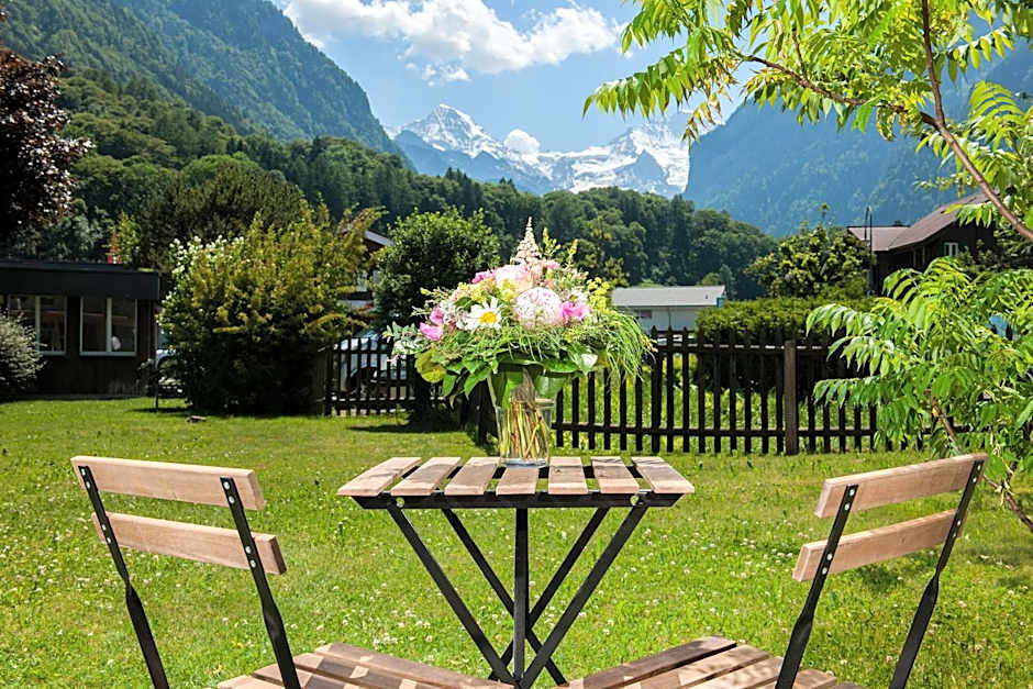 Jungfrau Hotel Annex Alpine-Inn