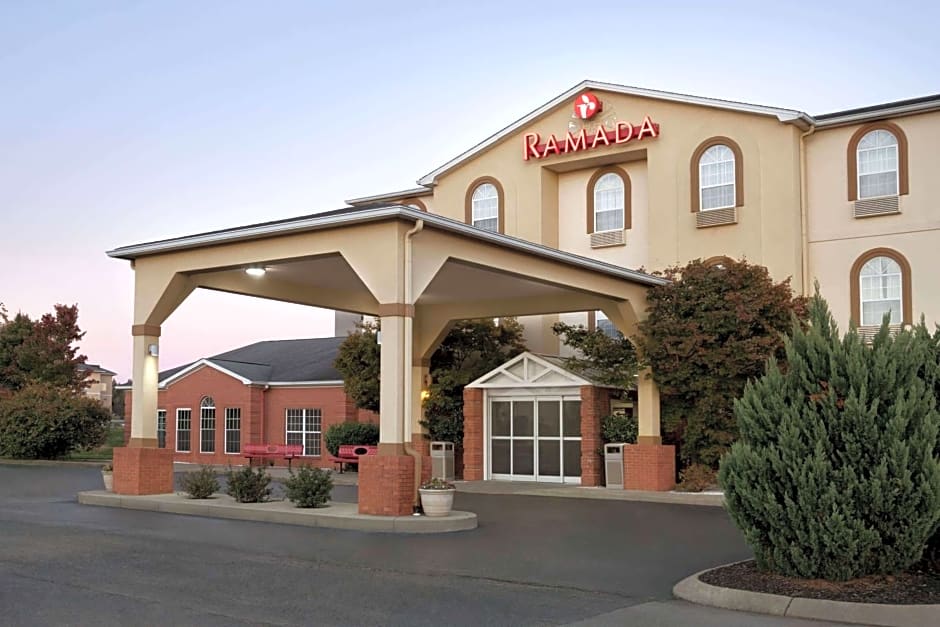 Ramada by Wyndham Elizabethtown