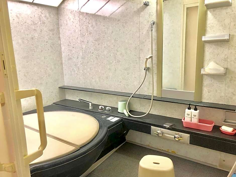 Capsule Hotel Block Room