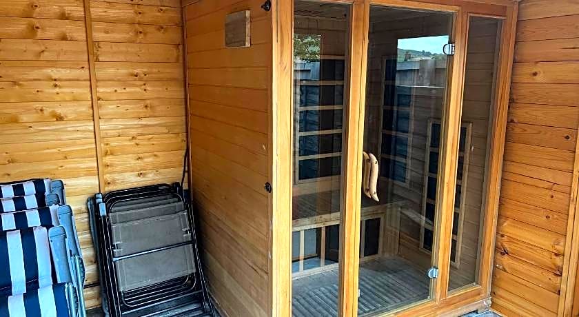 Castle House Holiday Home