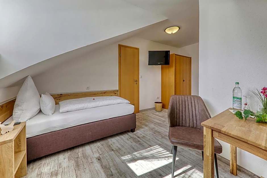 Hotel Waldfrieden "Das kleine Hotel"