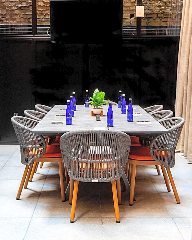 The Draper New York, Tapestry Collection by Hilton