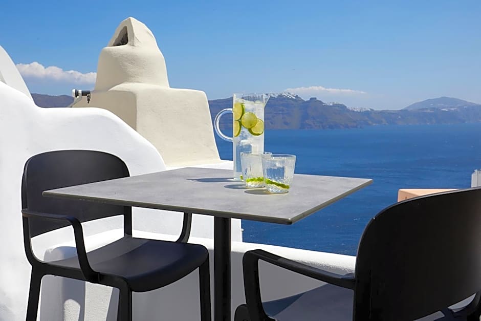 Virginia's Cave Villas