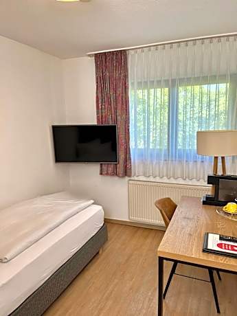 Budget Single Room