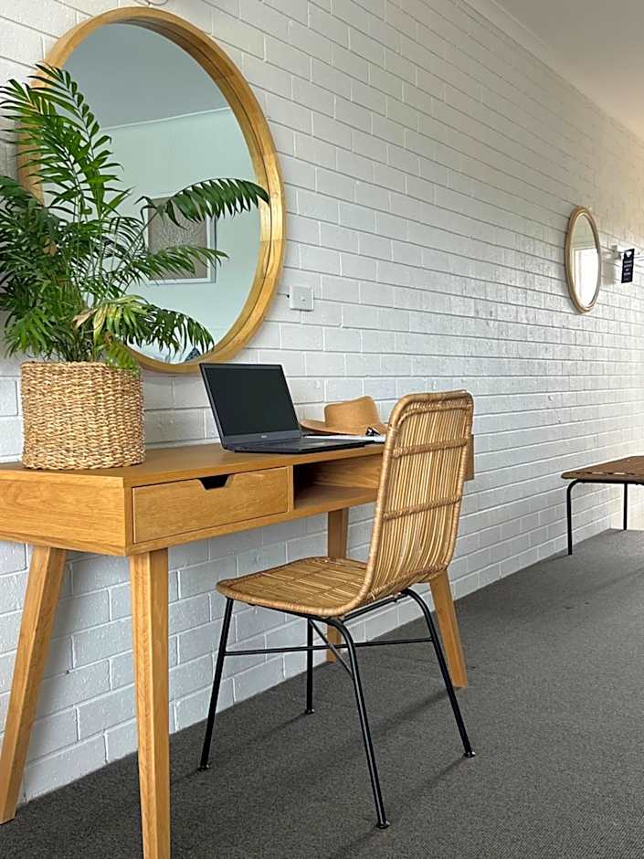 Mollymook Seascape Motel